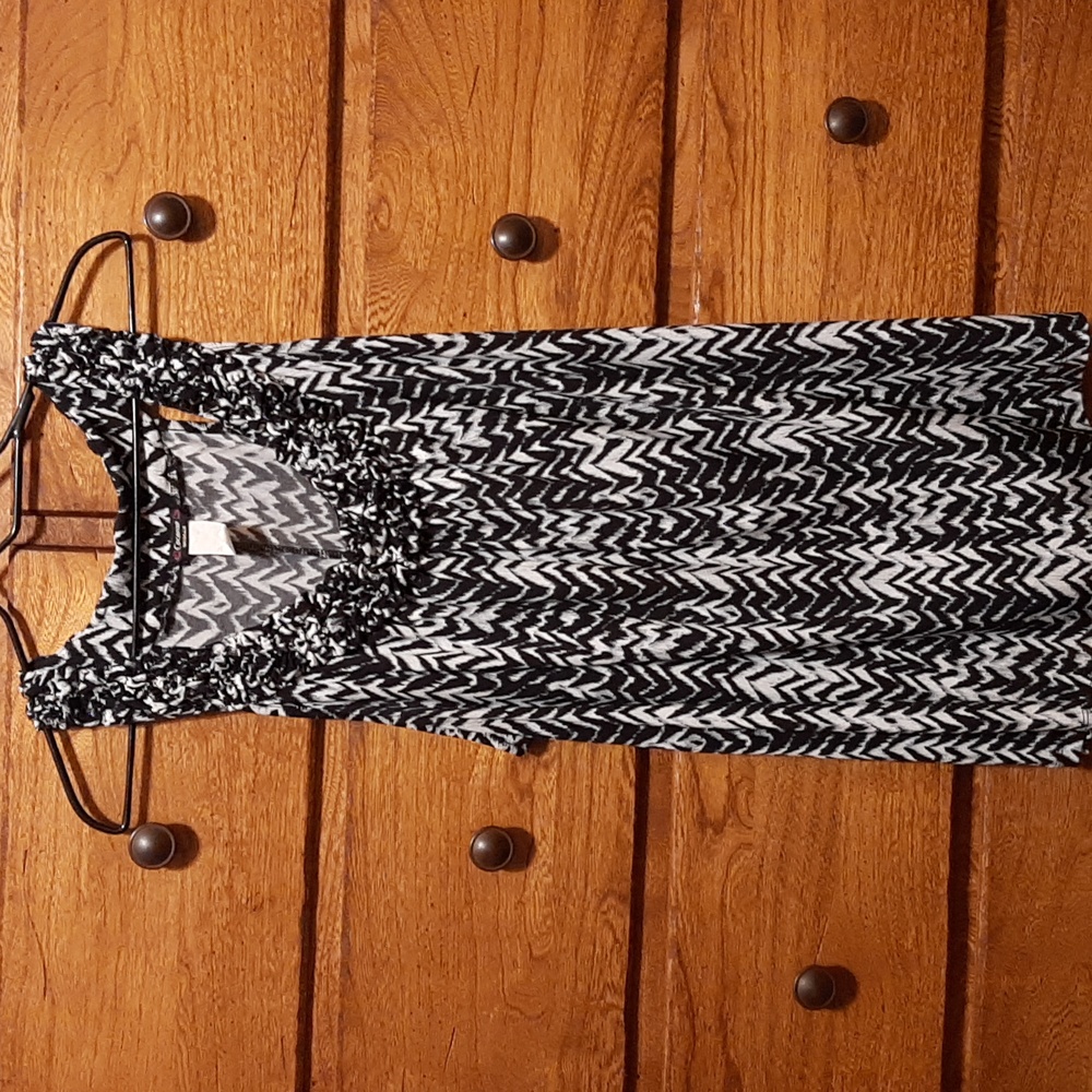 Cocomo Woman, Black & White Chevron, Size 24